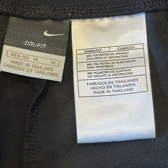 Bundle of 2 Nike Women's Mid Rise Straight Leg Leggings Capris Black Size M - Picture 7 of 14